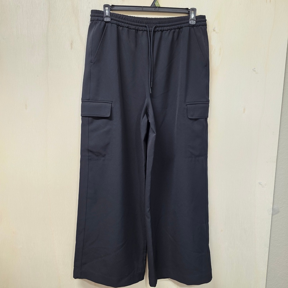 Athleta Womens Black Wide Leg Cargo Pants Elastic Waist Stretch Size Large